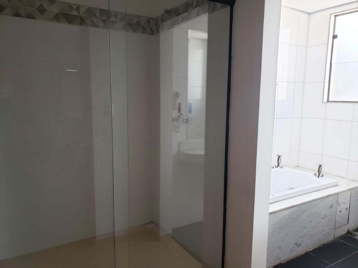 Grand Enio Hotel E Cantina Varginha  Kültér fotó