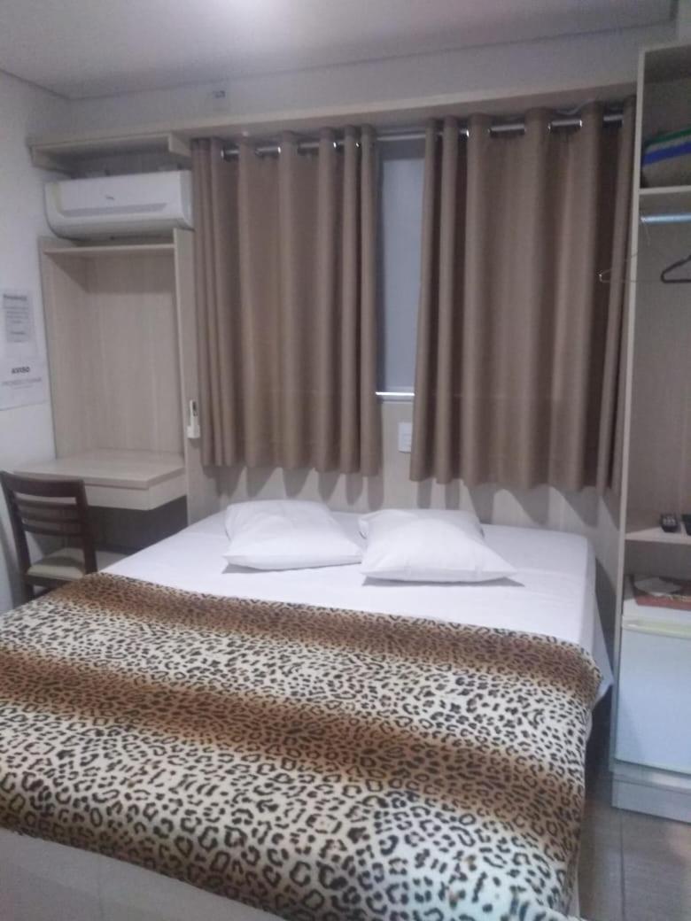Grand Enio Hotel E Cantina Varginha  Kültér fotó